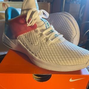 Nike Air Max Bella TR2